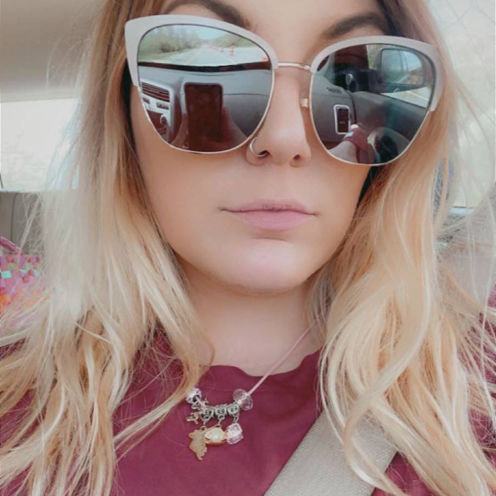Meet your Posher, Paige